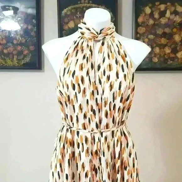 Twist-Neck Satin Midi Dress - Picture 4 of 12